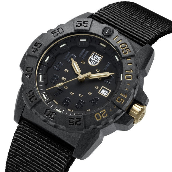 Navy Seal Luminox – Arizona Fine Time