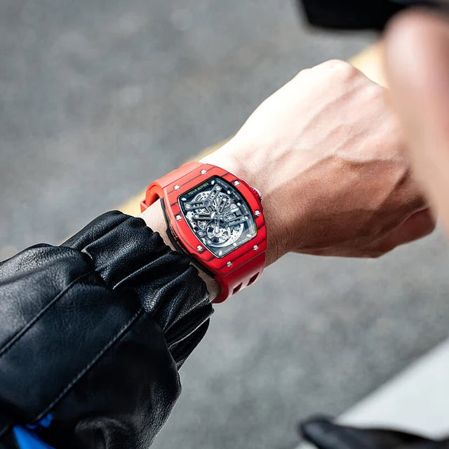 Atomic-Interchangeable_Automatic_Watch_Carbon_Fiber_Red-1