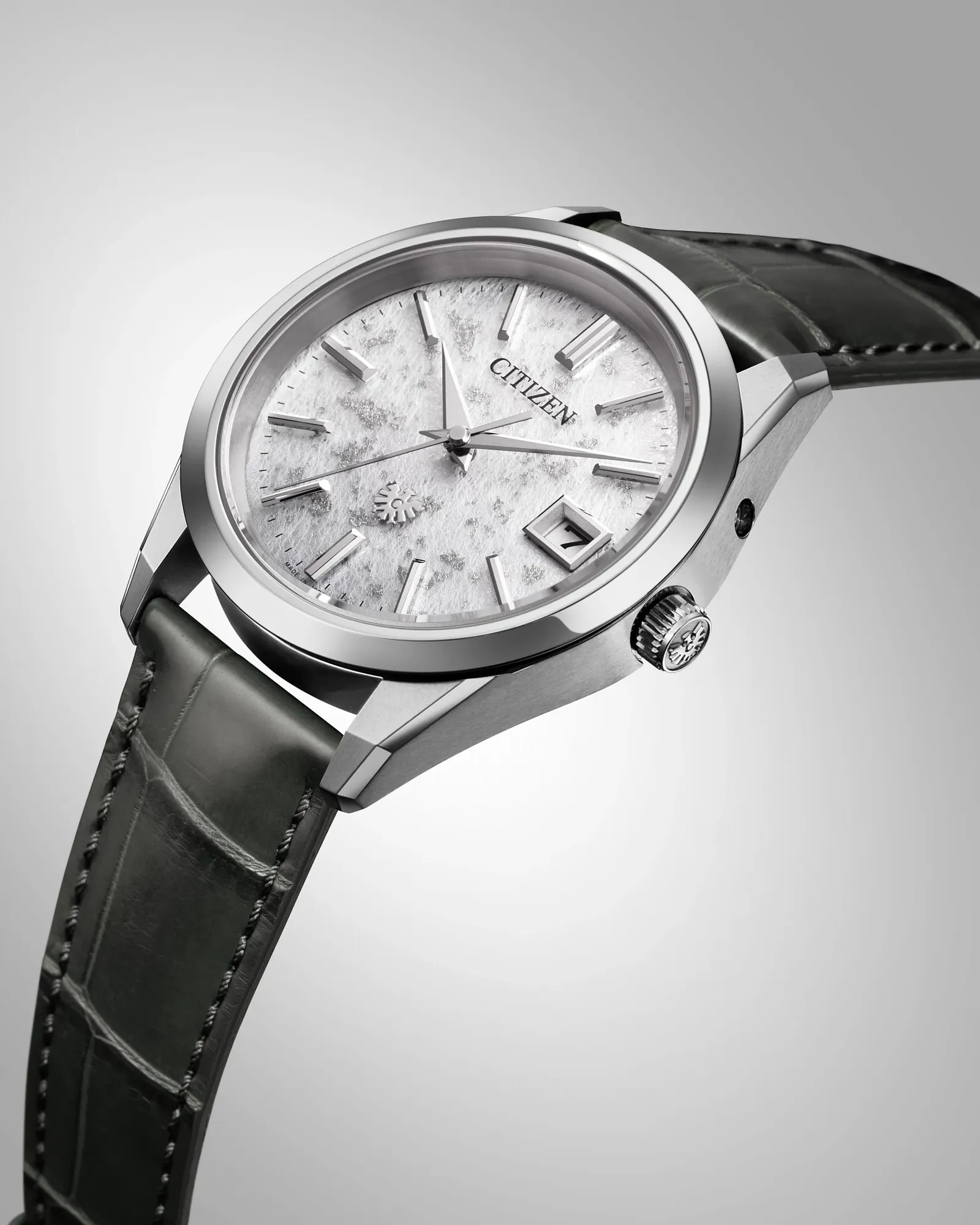 Citizen AQ4100-22A The CITIZEN Makura no Soshi Dial Limited Citizen AQ4100-22A The CITIZEN Makura no Soshi Dial Limited