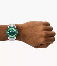 Zodiac ZO9310 Compression Diver Automatic Stainless Steel Green