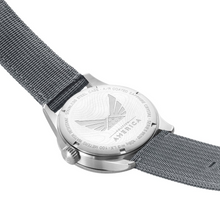 Luminox XA.9522.VOL Volition America Flight Force GMT Pilot Watch 42mm