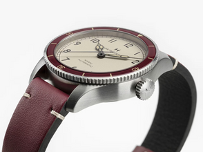 Hamilton H76265810 Khaki Aviation Pilot Pioneer 38mm Automatic Burgandy