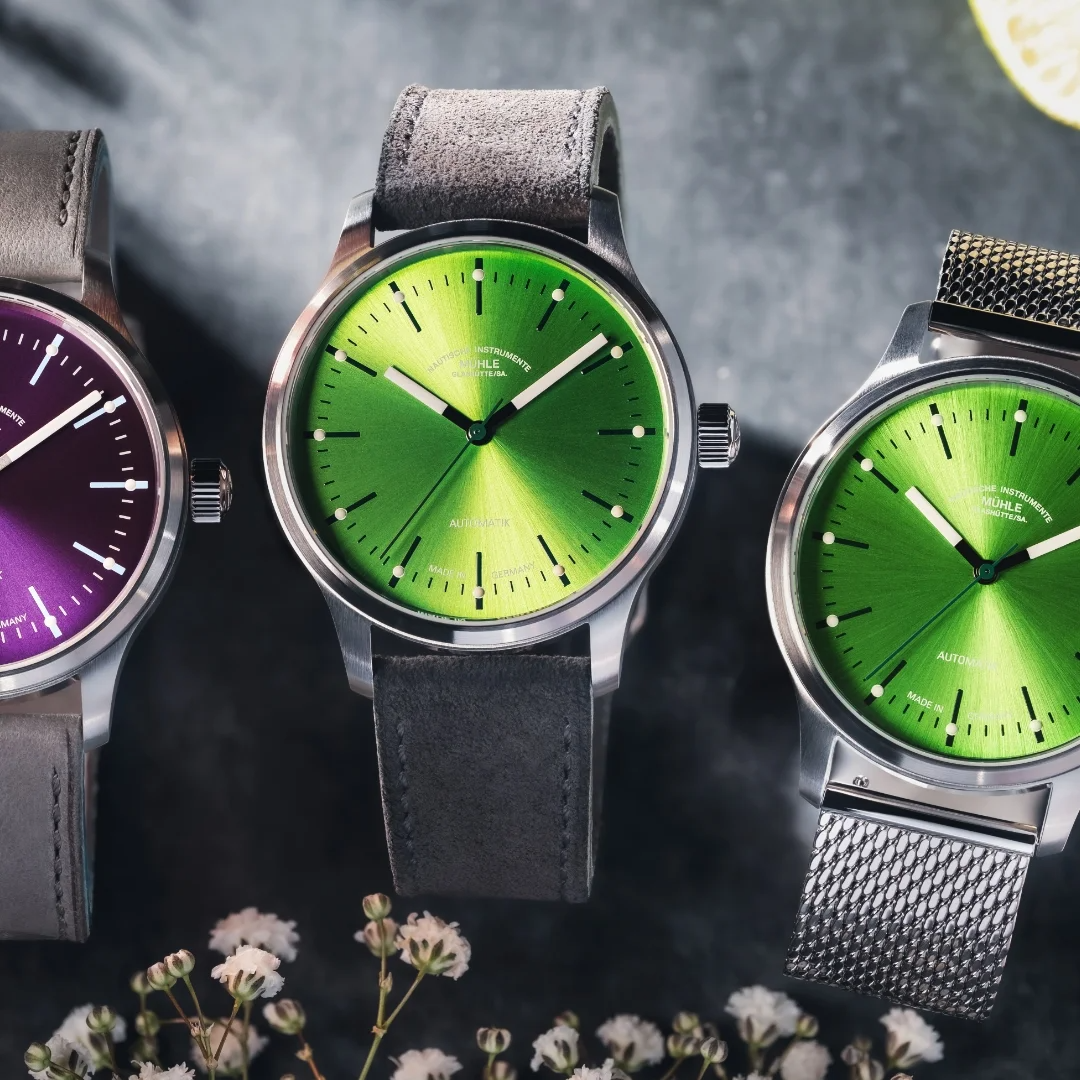 Muhle Glashutte M1-40-76-1-LBV Panova Lime Dial Suede Strap Automatic