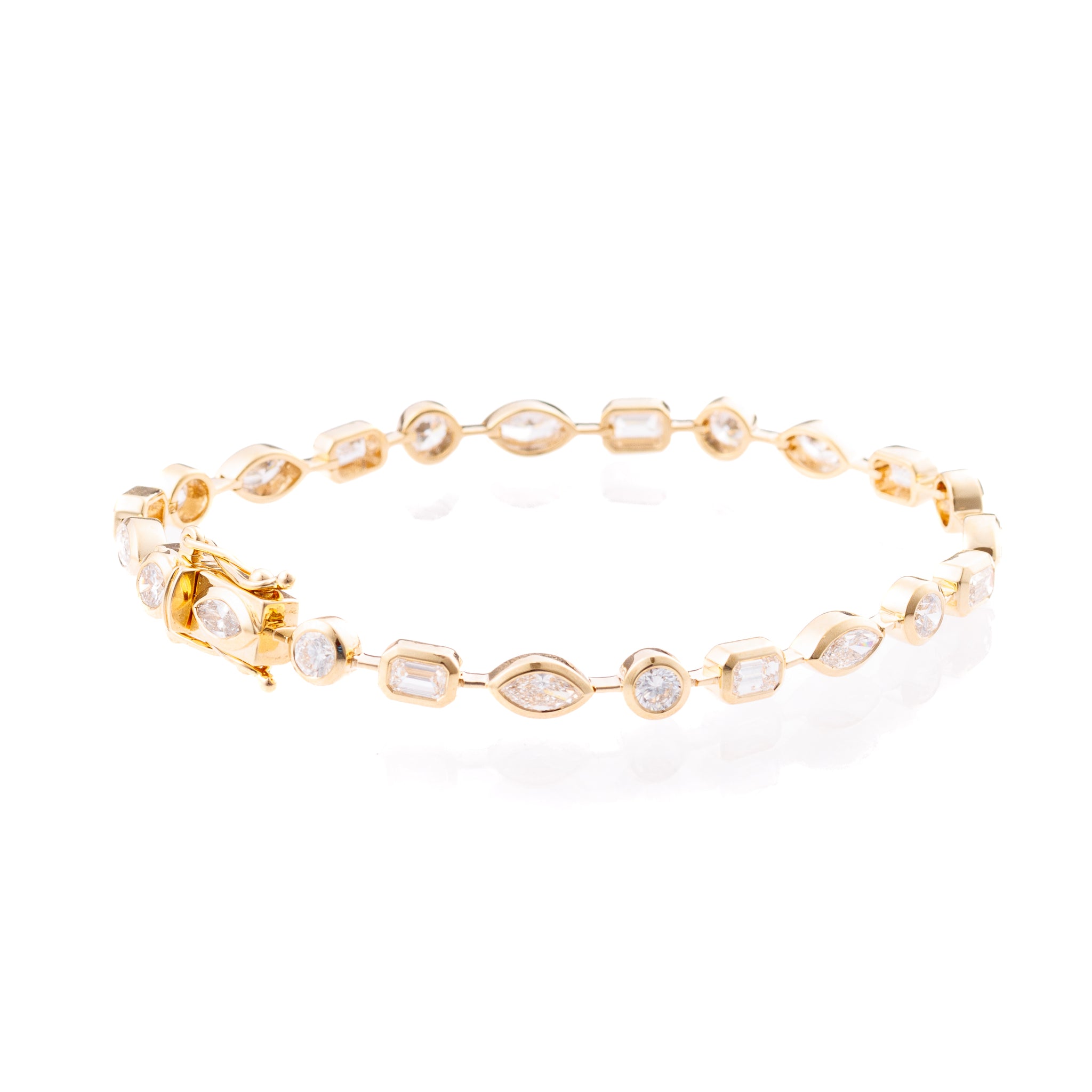 Fancy Shape Lab-Grown Diamond Bezel Tennis Bracelet in 14k Yellow Gold