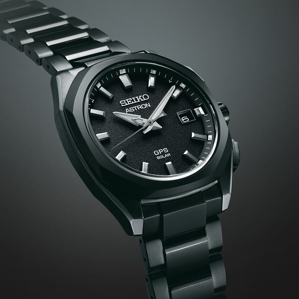 Seiko Astron SSJ009 3X22 Titanium GPS Solar Black DLC Ceramic