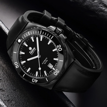 Tutima 6156-13 M2 Seven Seas S Black DLC 40mm
