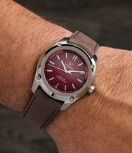 Formex 0333.1.6671.100 Essence ThirtyNine Automatic Chronometer Gamaret 39mm