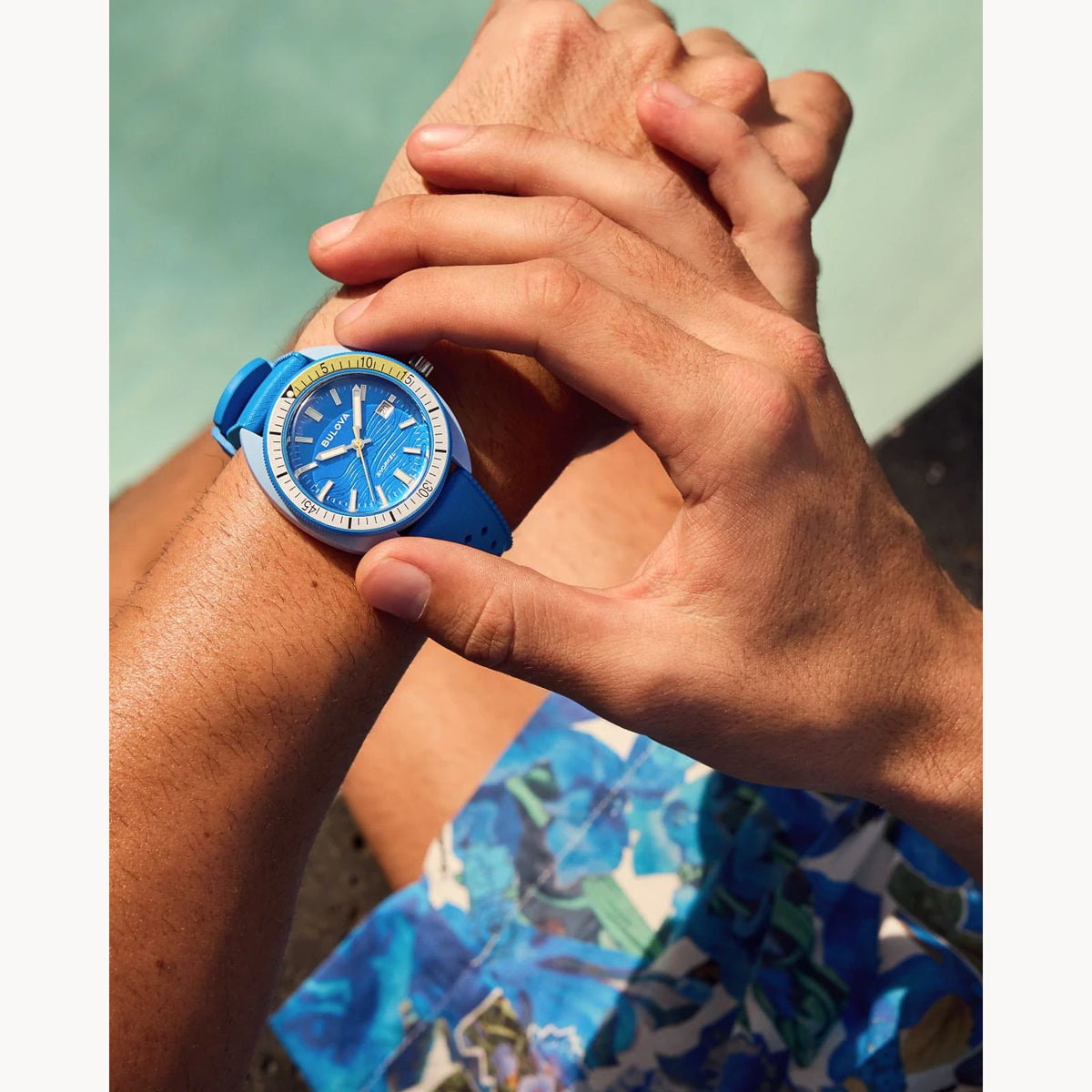 Bulova 98B445 Snorkel Blue Tang Fish Hybrid Ceramic Blue Dial Quartz
