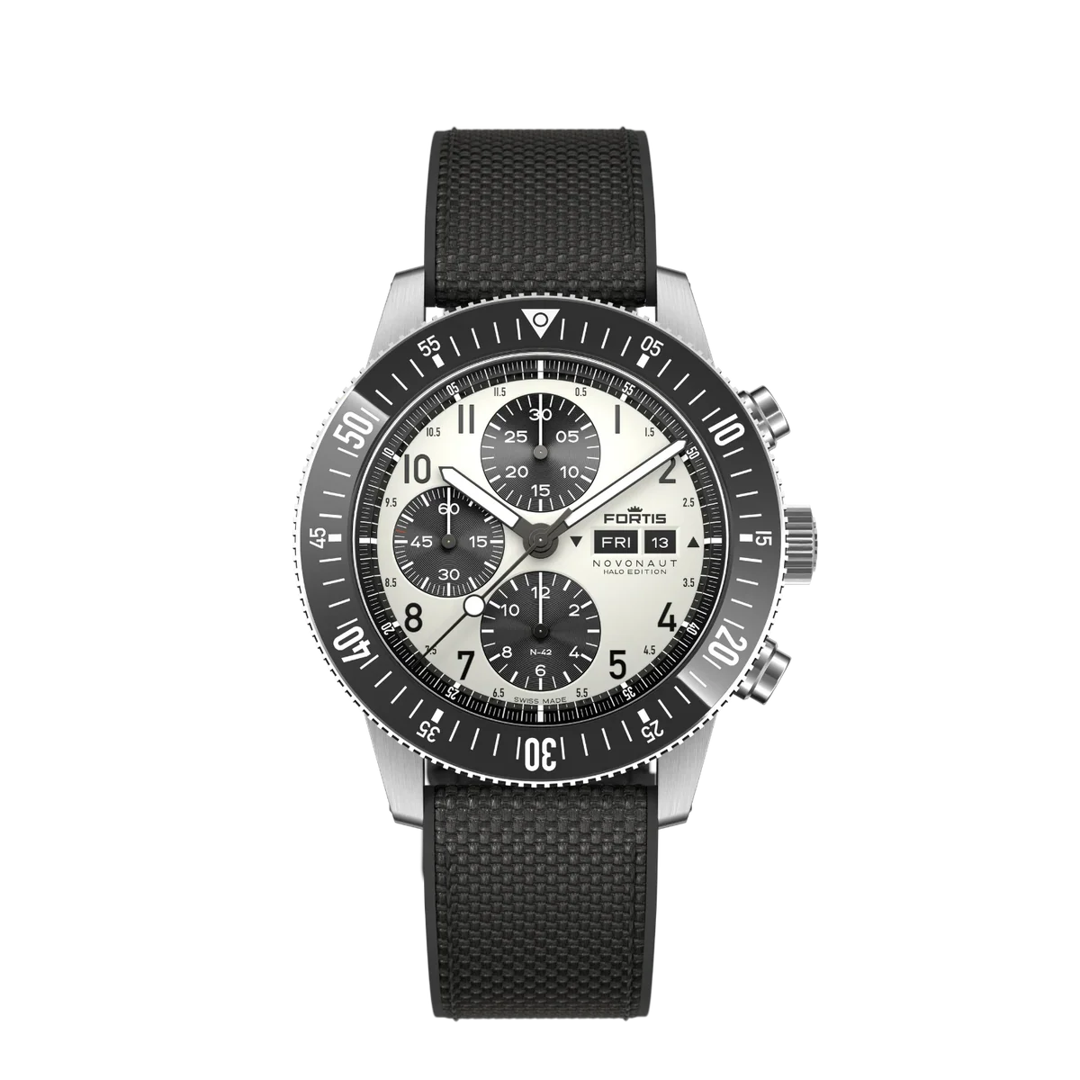 N-42_Novonaut_Halo_Black_day