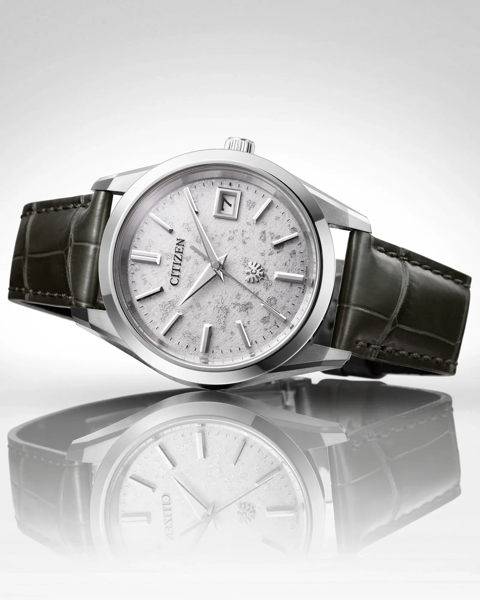 Citizen AQ4100-22A The CITIZEN Makura no Soshi Dial Limited Citizen AQ4100-22A The CITIZEN Makura no Soshi Dial Limited