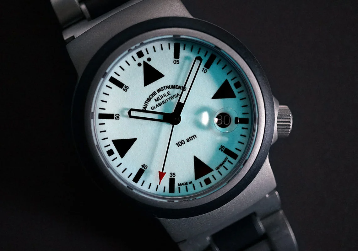 Muhle Glashutte M1-41-08-MB S.A.R. Rescue Timer Lumen Metal Rubber Bracelet