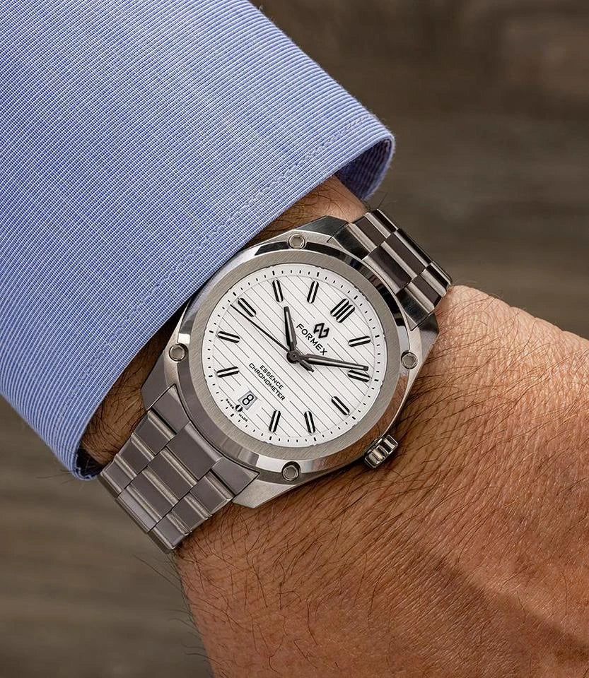 1.3_2GalleryFormexEssenceTHIRTYNINEAutomaticChronometerCOSCInsta_960x960__51437__63421