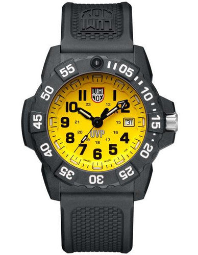 Luminox Scott Cassell UVP Special Edition with Dive Mask Storage