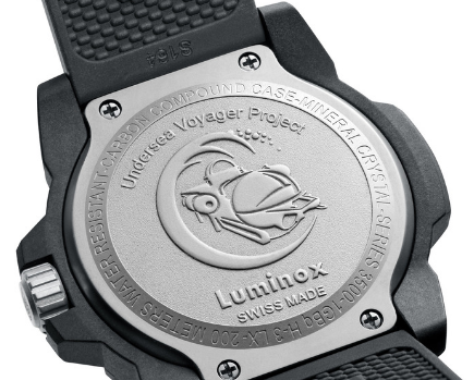 Luminox Scott Cassell UVP Special Edition with Dive Mask Storage Luminox Scott Cassell UVP Special Edition with Dive Mask Storage