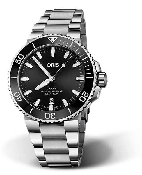Oris Aquis Date Stainless Steel Black Dial 2021 // Pre-Owned