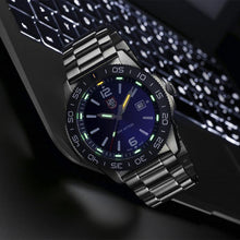 Luminox XS.3123 Pacific Diver 44mm Carbonox Blue Dial Stainless Bracelet