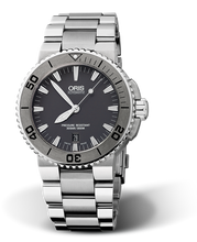 Oris Aquis Date Stainless Steel 43mm // Pre-Owned