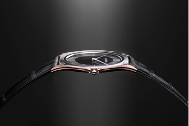 Citizen Eco-Drive ONE AR5014-04E Limited Edition
