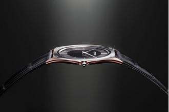 Citizen Eco-Drive ONE AR5014-04E Limited Edition