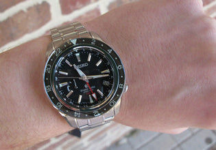 Grand Seiko Spring Drive GMT SBGE001