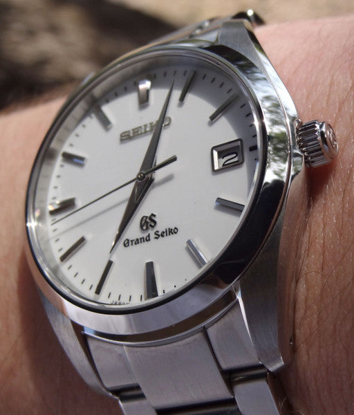 グランドセイコー　SBGX059 In Review: Grand Seiko SBGX059 - An Uninspiring Watch with an