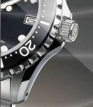 Grand Seiko Spring Drive Diver SBGA029