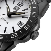 Luminox XS.3127M Pacific Diver Ripple Dive Watch 39mm
