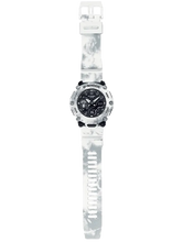 G-Shock GA2200GC-7A Grunge Snow Camouflage Ana-Digi Carbon Core
