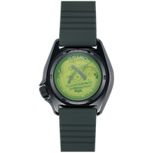 Seiko 5 Sports SRPH67 ONE PIECE Zoro Limited Edition