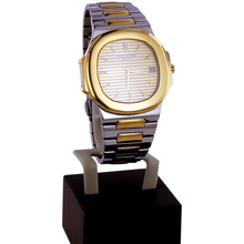 Patek Philippe Nautilus Jumbo 3700/11 // Pre-Owned