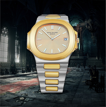 Patek Philippe Nautilus Jumbo 3700/11 // Pre-Owned