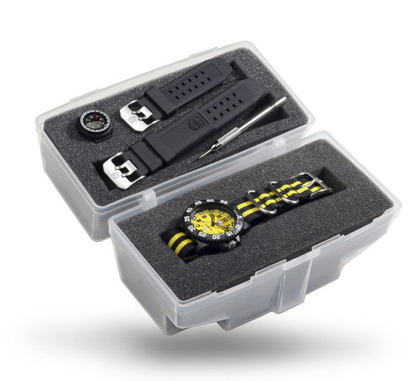Luminox Scott Cassell UVP Special Edition with Dive Mask Storage Box